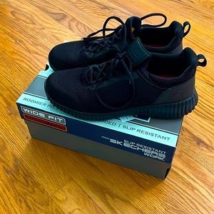 Mens Sketchers Non-Slip work Sneakers